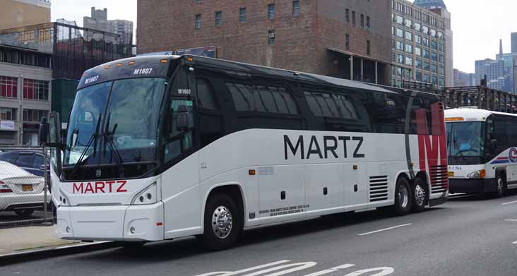 Martz MCI J4500 M1607